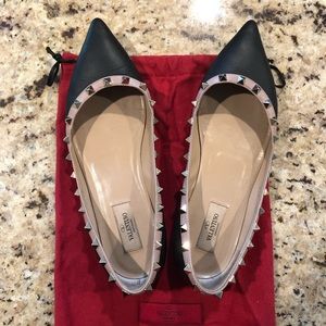 Valentino Garavani Rockstud Napa Flat